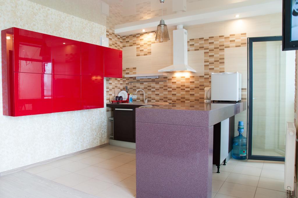 Apartment On Bogatyrskaya 6A Kiev Eksteriør billede